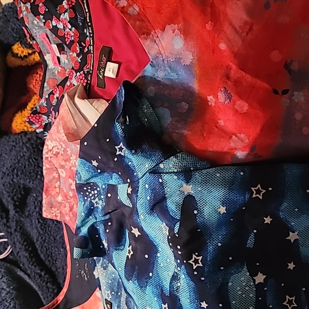 Scrub top lot of 4 plus sized xl koi and Betsy johnson